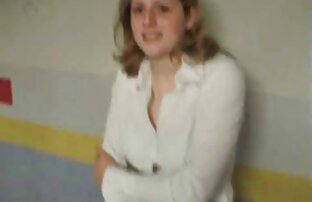 XXX Puta tetona Chantelle lesbianas en el baño publico folla caliente cop en campo abierto