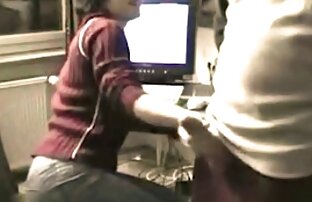 XXX Demontee porno en bus publico rubia adolescente