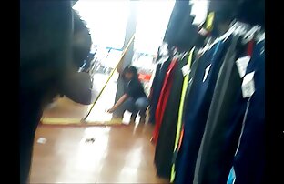 XXX Masturbación con la porno en español en publico mano en pov con la pelirrojo adolescente
