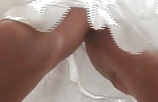 XXX adolescente digitación crema coño sexo en transporte publico xxx