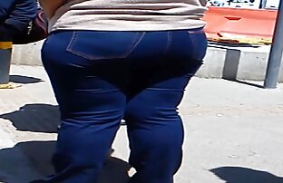 XXX Quiero mostrarte mi culo de dieciocho sexo en baños publicos videos años en jeans ajustados