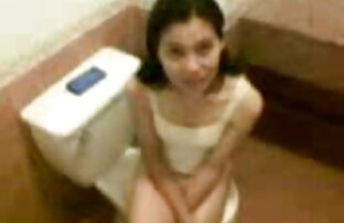 XXX tetona chica chupa pepino porno gratis en publico
