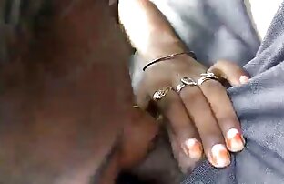 XXX Sexy videos de sexo en baños publicos poco puta le encanta jugar con semen