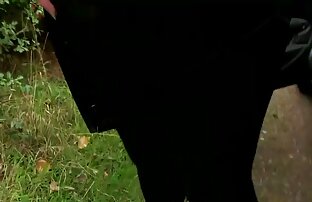 XXX Ella da la sexo en publico playa especial mamada